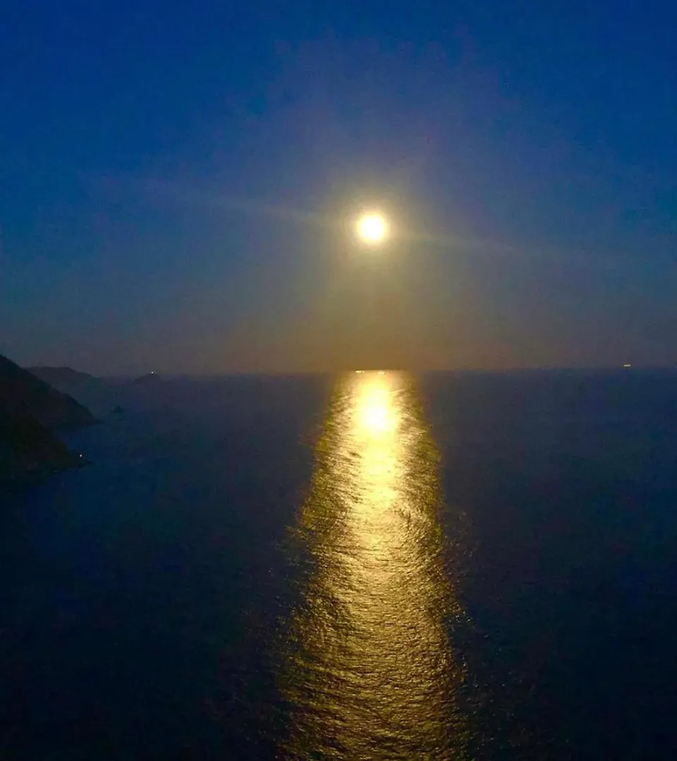 Orangehouse Cinque Terre. Private Parking Villa Riomaggiore