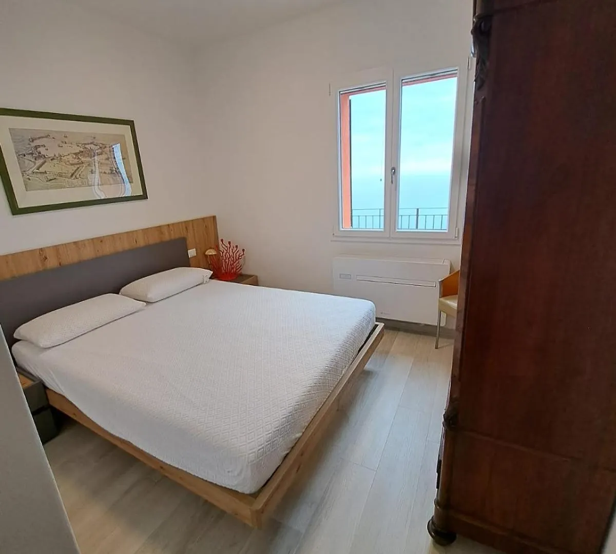 Orangehouse Cinque Terre. Private Parking Villa Riomaggiore 0*,  Italy