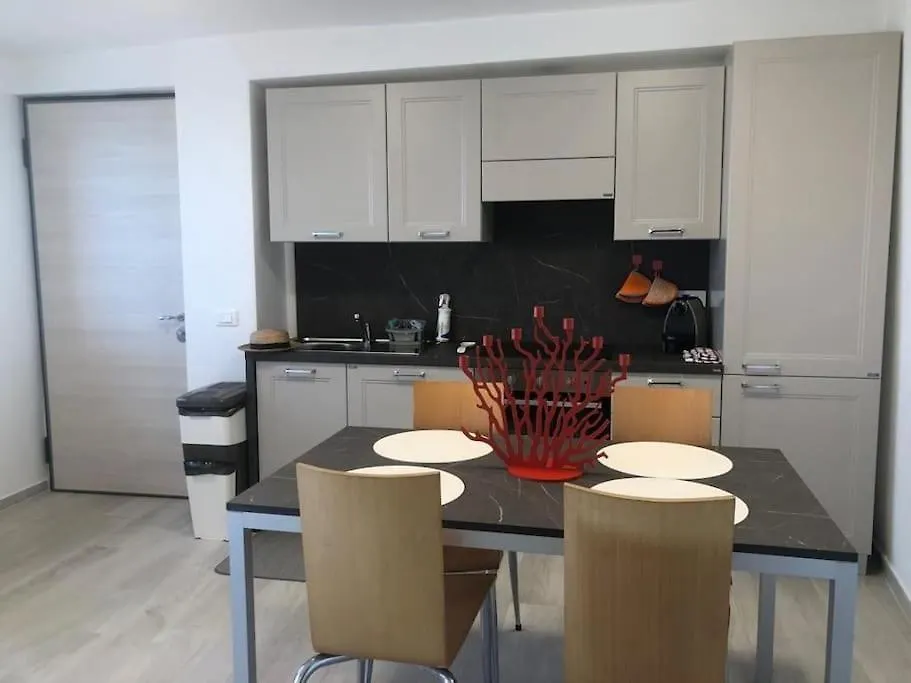 Orangehouse Cinque Terre. Private Parking Villa Riomaggiore